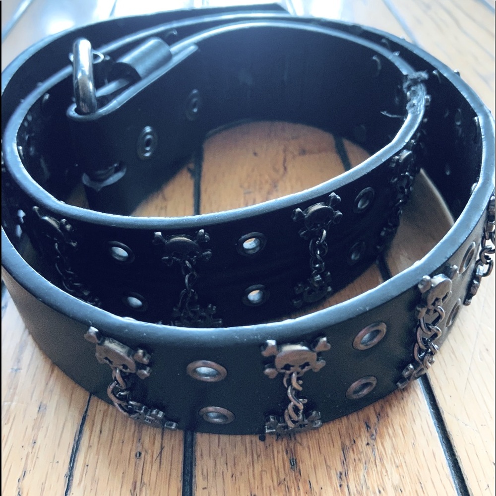 Bad Ass Skulls & Chains Leather Belt - 38”